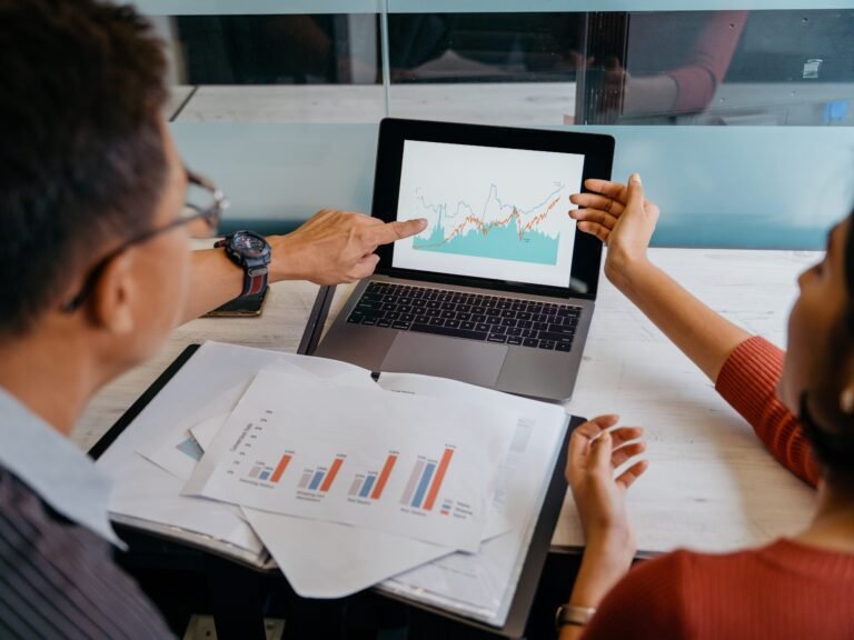 I'm a financial advisor and my wealthy clients are worried. Here are 4 tips I'm giving them right now.