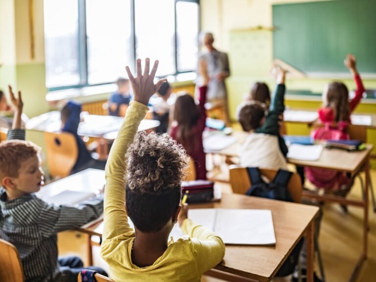 Education, job, and marriage before babies: The 4-step 'success sequence' that could come to some states' schools