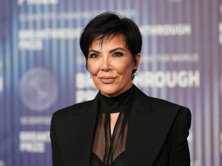 Kris Jenner, the world's most famous 'momager,' says she pulled off her first negotiation when she was a flight attendant