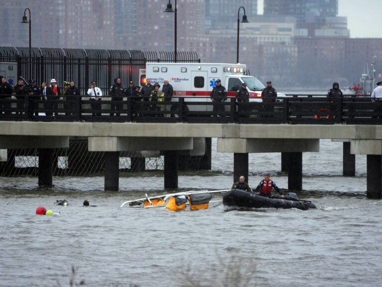 What we know about why a tourist helicopter crashed into the Hudson River