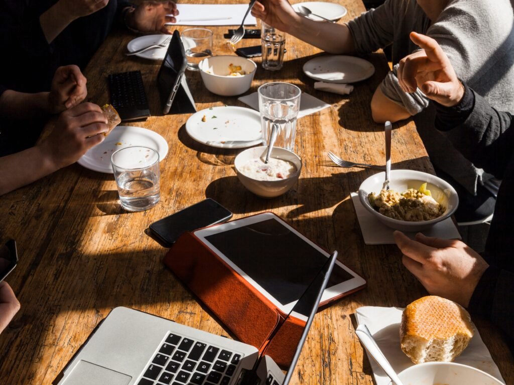 Advertising giant WPP is offering free-lunch Fridays to help fill the office as its RTO policy upsets some staff