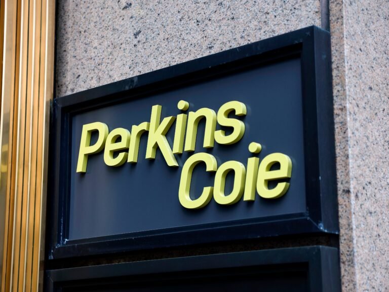A top government contracts lawyer at Perkins Coie, a law firm targeted by Trump, switches firms