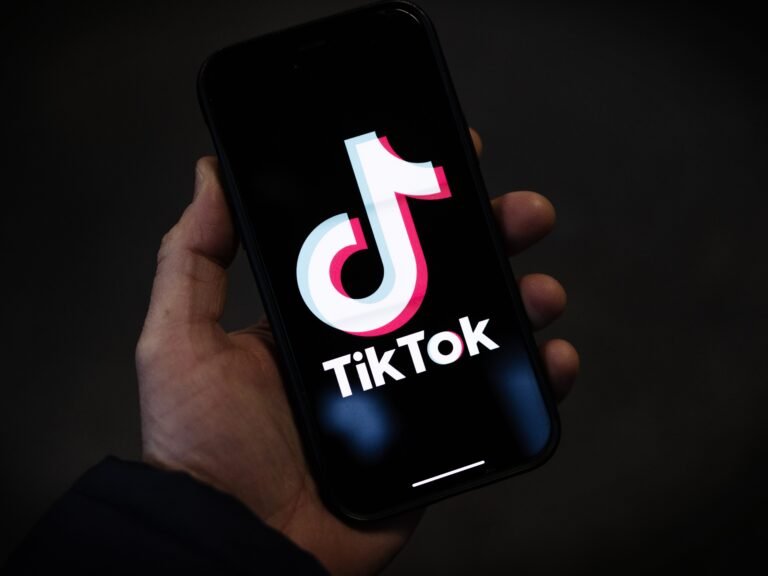 TikTok is adding community notes, but it's taking a different approach than Meta and X