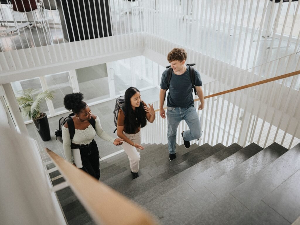 I'm a first-generation grad student who went to an Ivy League school. I couldn't measure up to some of my rich classmates.