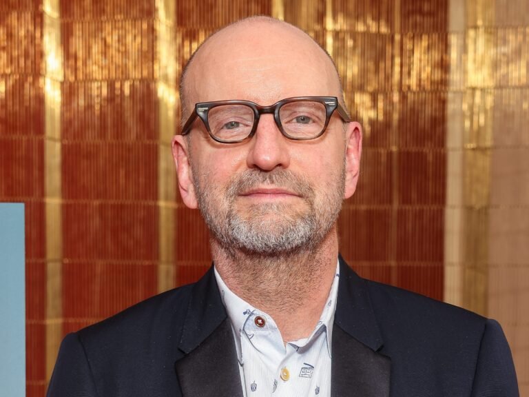 Steven Soderbergh refuses to make Hollywood epics if they feel like 'Oscar bait.' If he makes one again, he'll cast Timothée Chalamet.