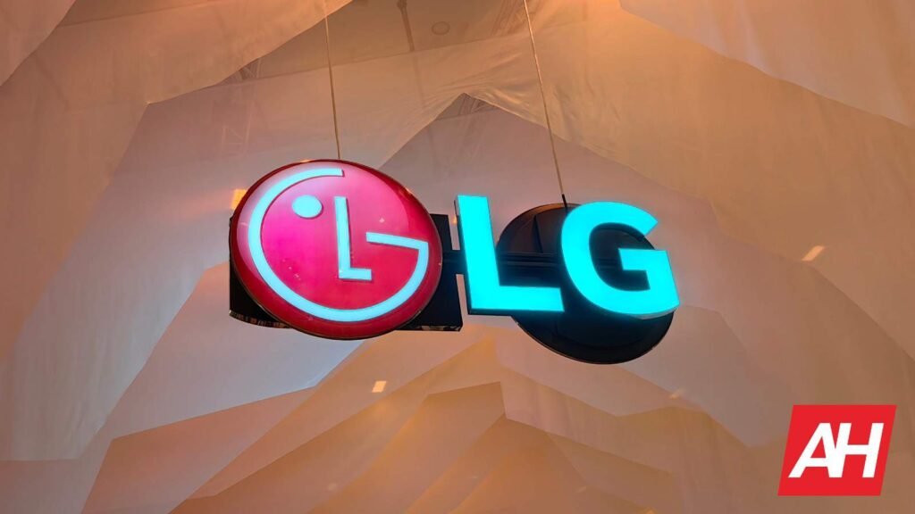 LG launches its first commercial robotic vacuum for hotels
