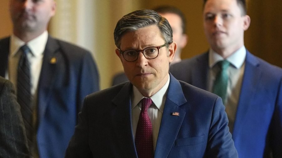 Trump tariffs pose danger for vulnerable Republicans