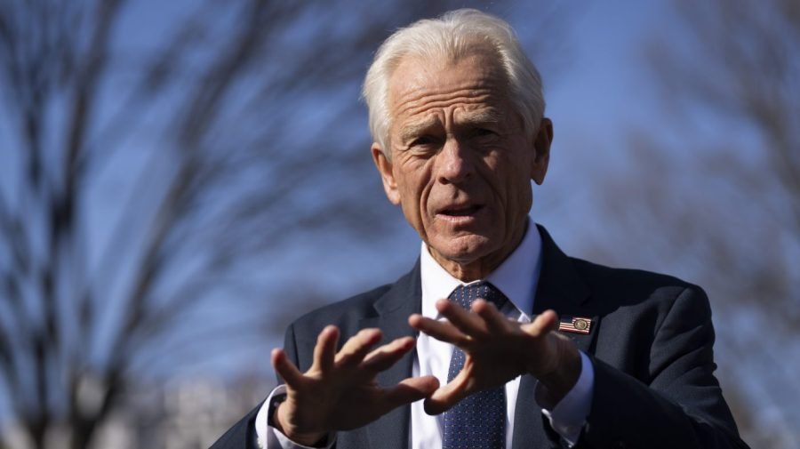 Navarro: 'I guarantee no recession, okay?'