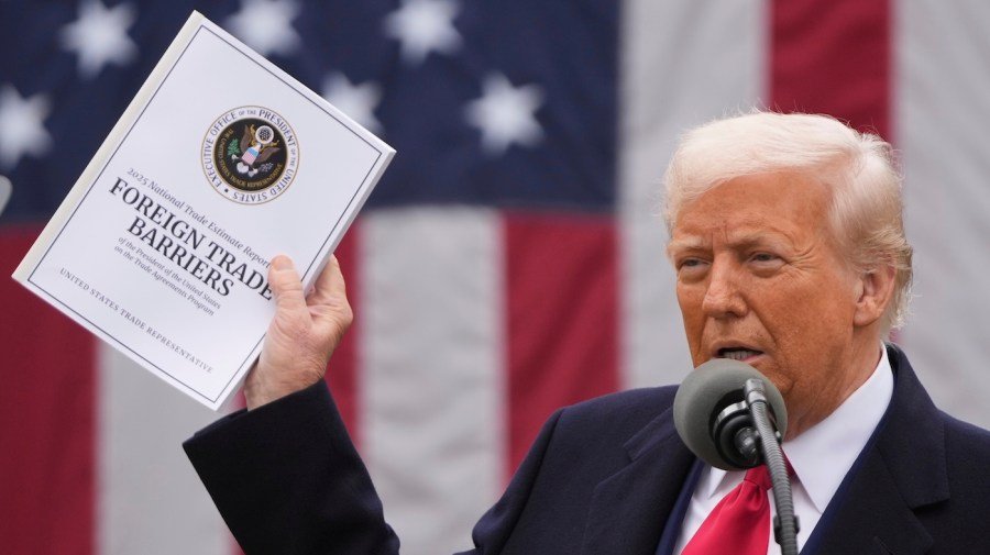 CNN host on Trump tariffs: 'The president said today a whole load of economic nonsense'