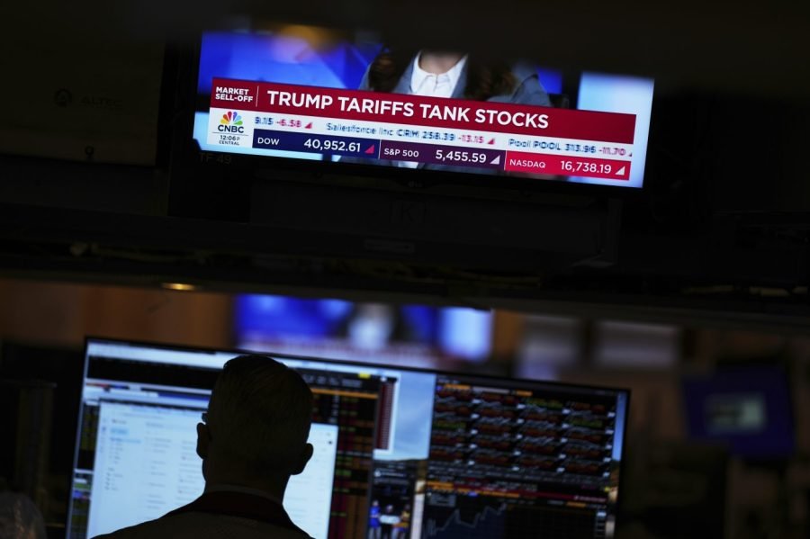 Market craters; Trump says 'don’t be weak'