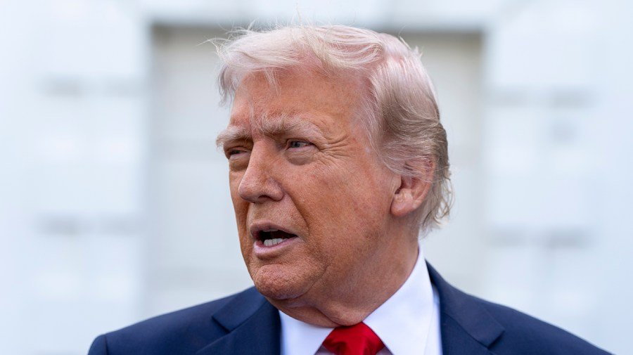 Trump: 'I run the country and the world'