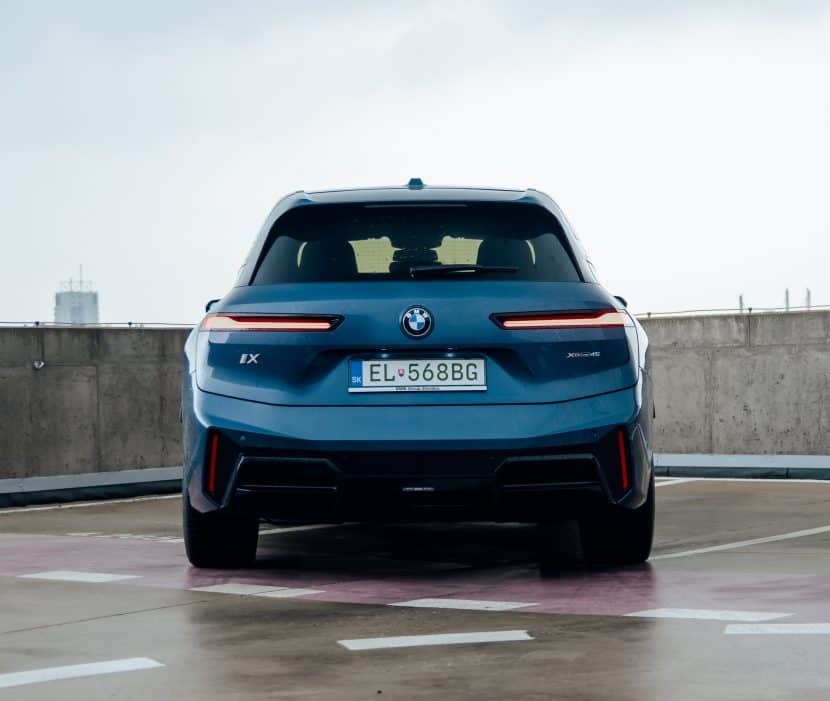 New BMW iX Poses In Fresh Images Of Base Version