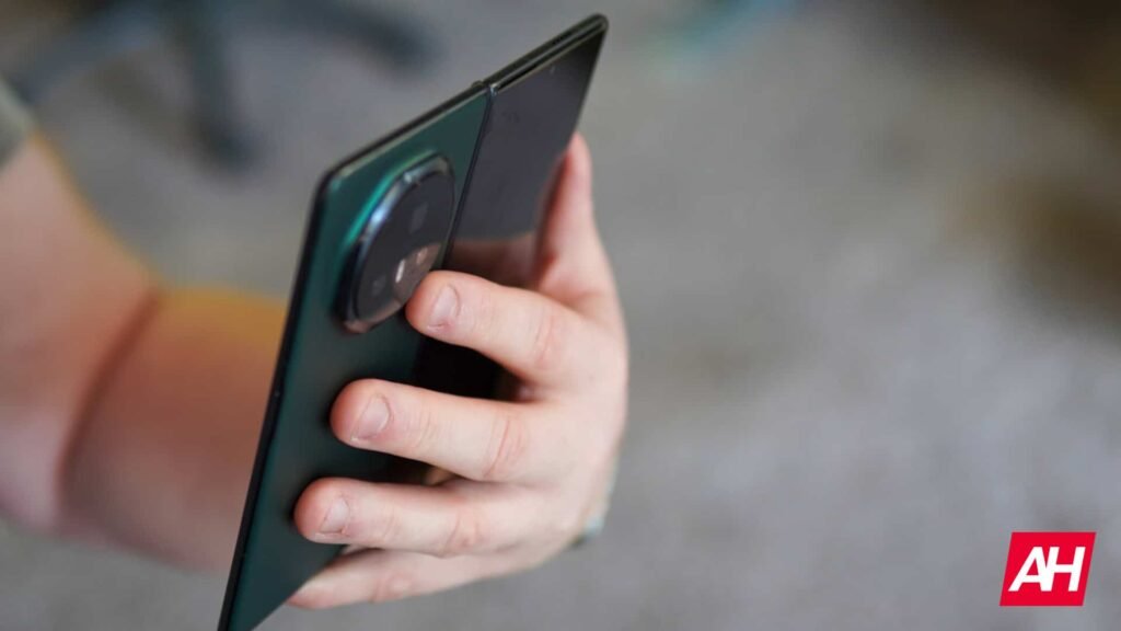 HONOR Magic V4 won't launch at all, but Magic V5 will: Rumor