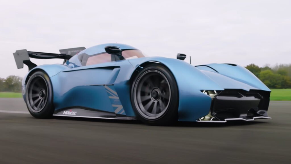McMurtry Speirling Smashes Top Gear Lap Record, Beats F1 Car