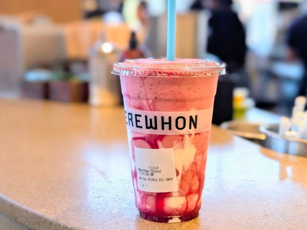 Roaches Like Erewhon Smoothies, Too