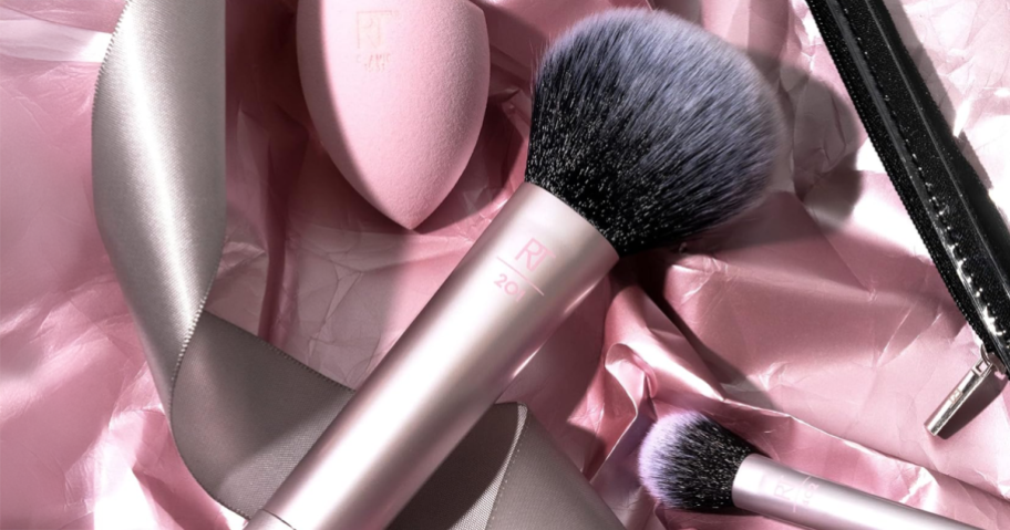 Real Techniques Brush & Sponge Set Only $2.55 on Walmart.com (Reg. $10)