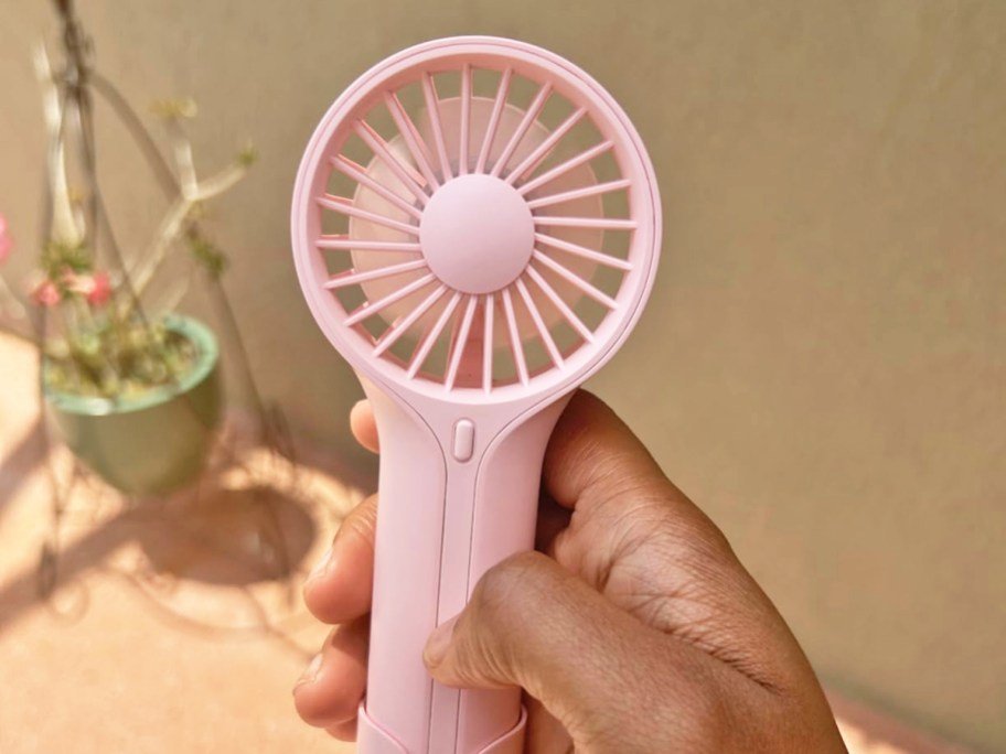 Rechargeable Portable Fan Only $4.99 on Amazon (Regularly $13)