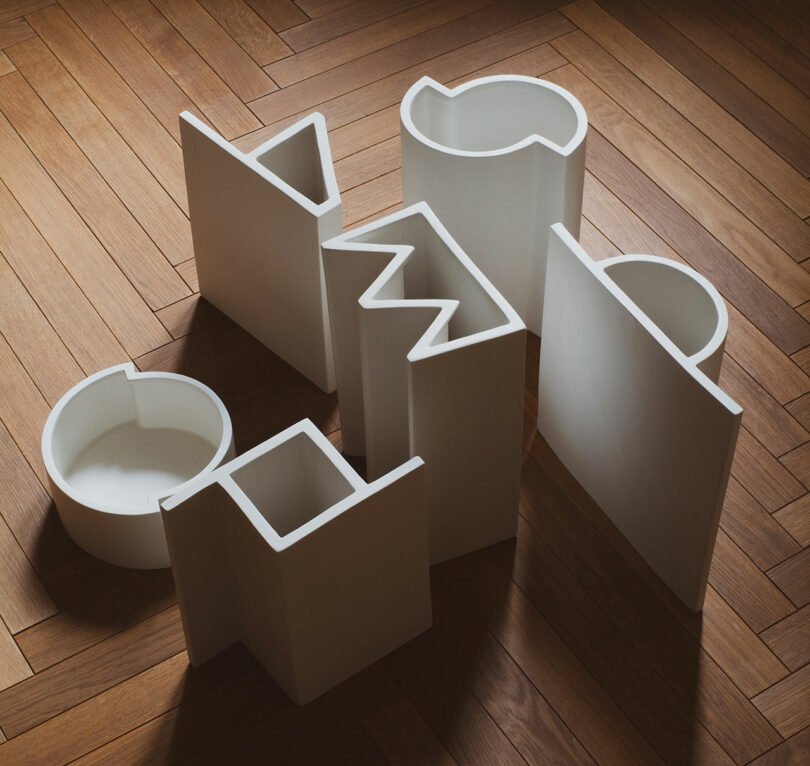 Chess-inspired Kish o Mat Ceramics Characterize the Ancient Game