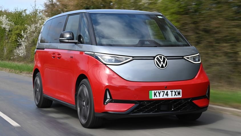 Volkswagen ID.Buzz GTX 2025 UK - pictures