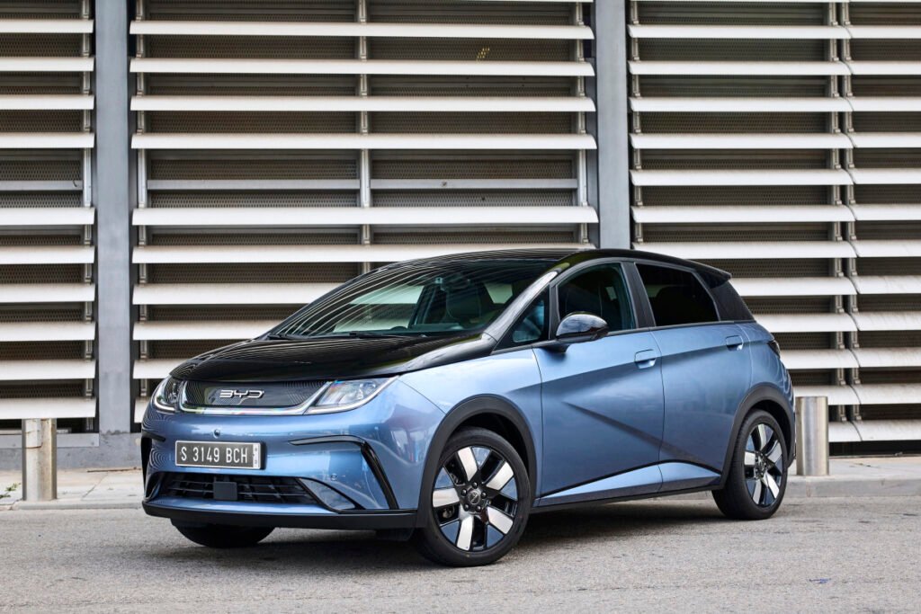 EU Considering Swapping Tariffs up to 45.3% on Chinese EVs for Minimum Prices