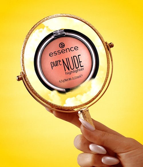 On God, This $4.99 Highlighter Outperforms All The Rest
