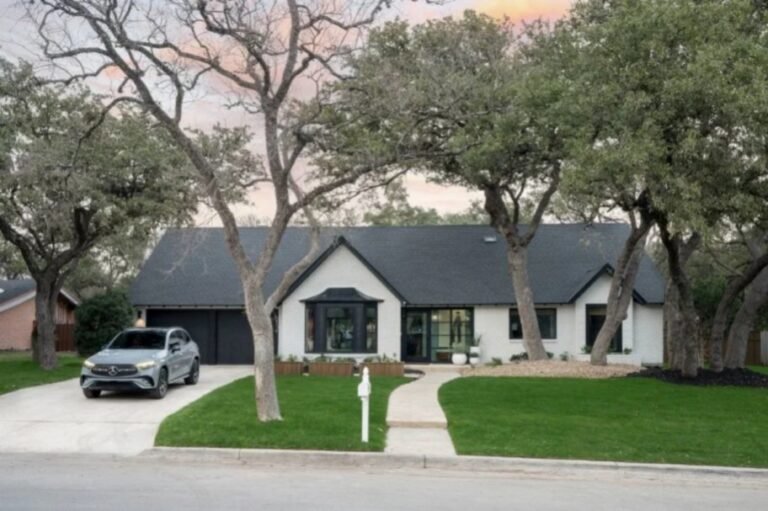 Win an HGTV Dream Home, Car & Cash – Over $1.1 Million in Prizes (Enter Daily!)