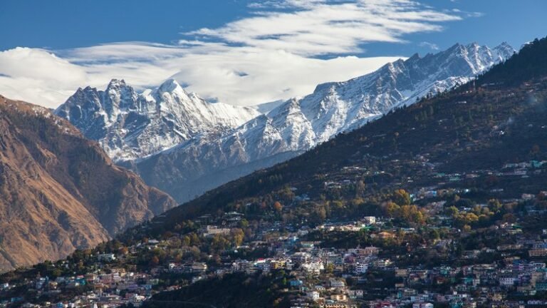 Beyond Majesty and Myths: Facing the Realities of Mountainside Development