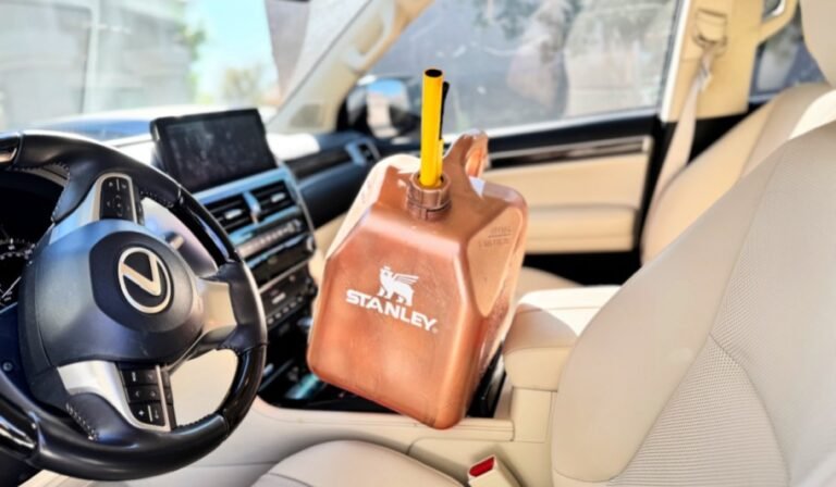 New Stanley MegaGulp 5000 – The BEST Way to Quench Extreme Thirst!