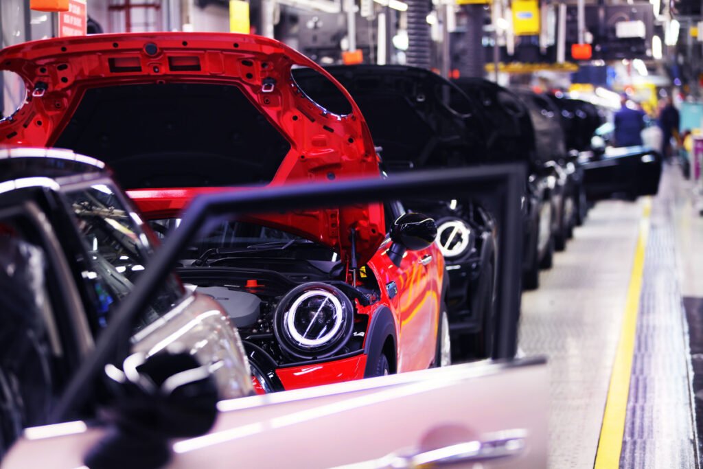 Americans Are Paying More Than Ever For Cars And There's Really No End in Sight