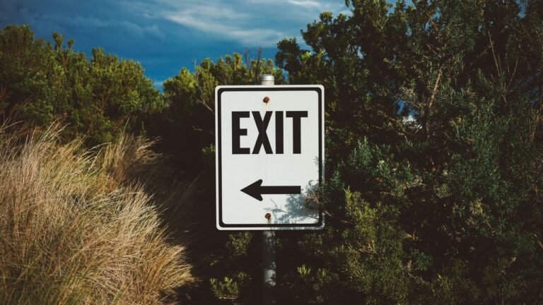 Losing your top talent to your competitors? 3 easy strategies to hold on to them