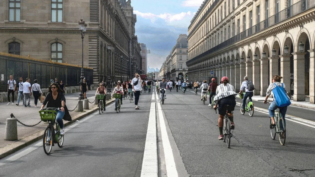 Paris air pollution is down 50% after its radical bike-friendly transformation