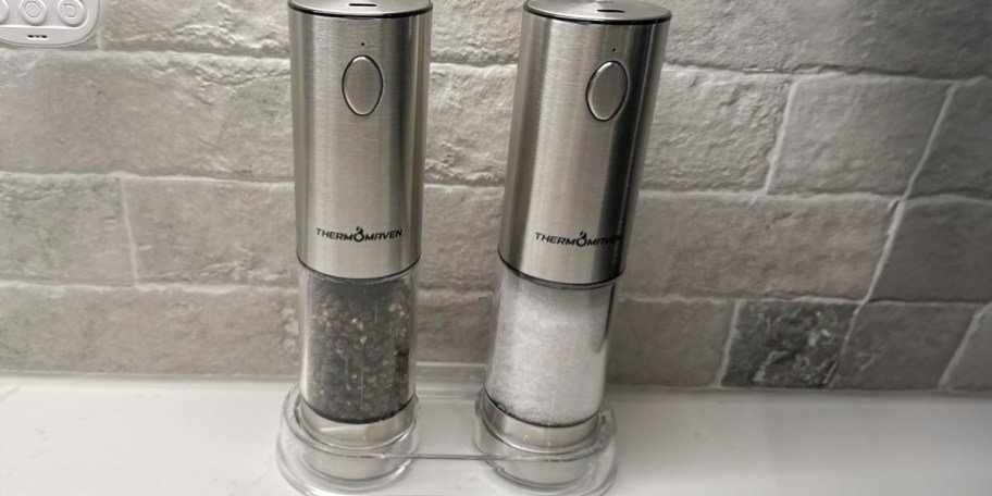 Electric Salt & Pepper Grinder Set Only $24.99 Shipped on Amazon