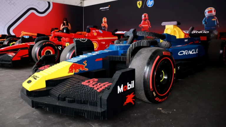 These Formula 1 cars are made of 400,000 lego pieces—and they can drive
