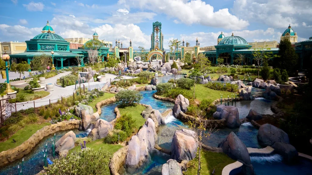 At Universal’s new theme park, plants outnumber rides