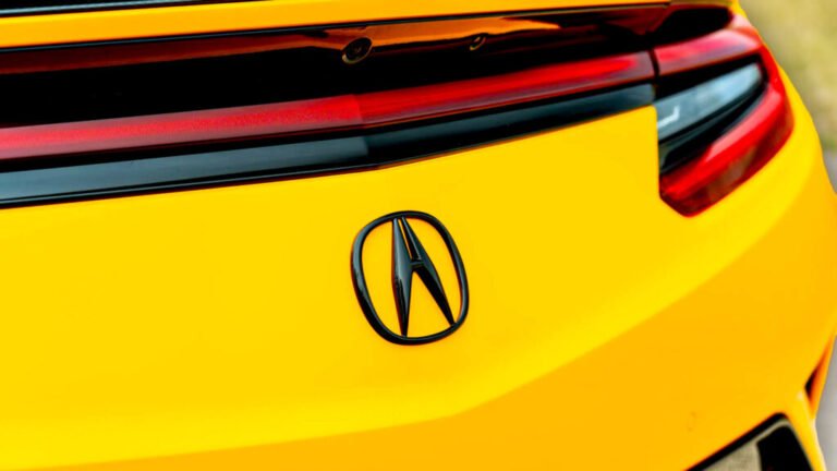 This Acura NSX Just Sold For How Much Over MSRP?