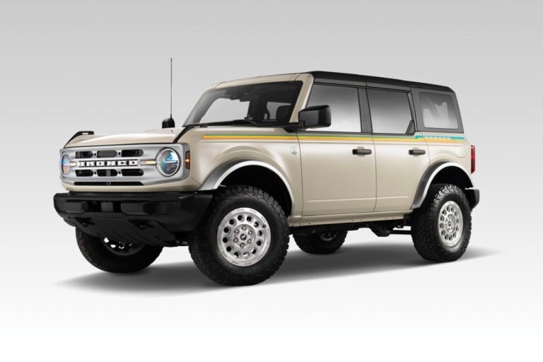 Ford Releases the Bronco’s Coastal Package Just in Time for Summer