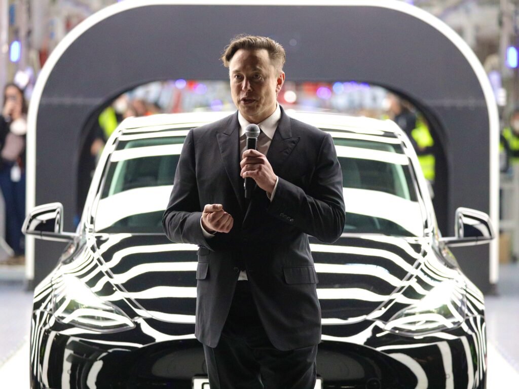 Tesla's European sales keep collapsing even as the EV market grows