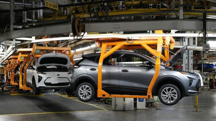 GM: Tariffs could cut $5B from profits