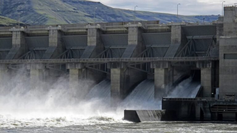 Public safety crisis: Budget cuts may cause US dams to fail