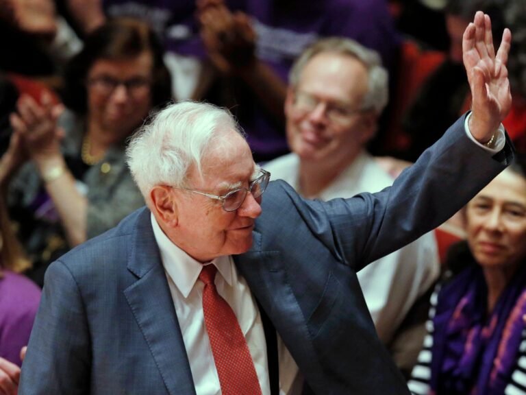 How Warren Buffett prepared to end his 60-year reign at Berkshire Hathaway