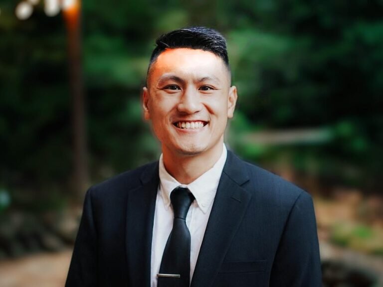 I landed my dream job at Adobe after applying to the company 12 times. A video cover letter helped me stand out.