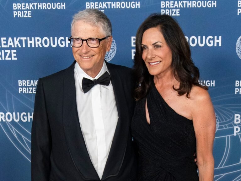 Bill Gates is dating philanthropist Paula Hurd. Here's a timeline of their relationship.