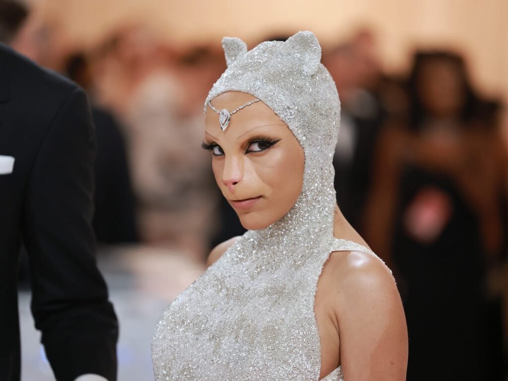 13 of the most awkward moments in Met Gala history