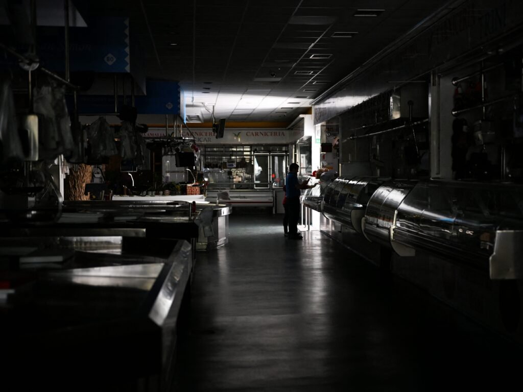 I lost power for 14 hours during the Spain blackouts. It felt like a 'Black Mirror' episode, but I learned a valuable lesson.