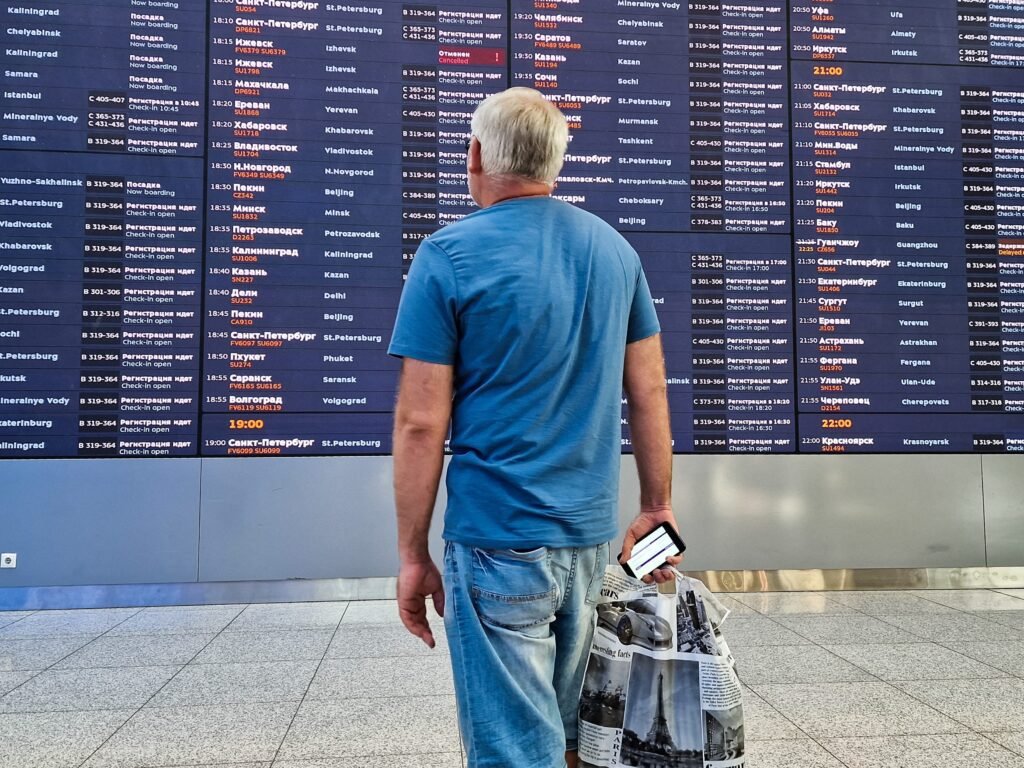 60,000 people were stuck in Russia's airports as Ukraine launched a massive drone attack, Russian tourism body says