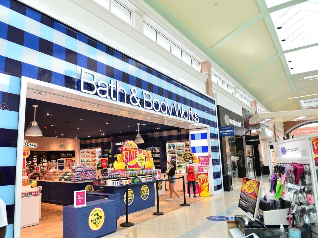 Bath & Body Works is ready to go international after a bruising year saw its stock fall 40%