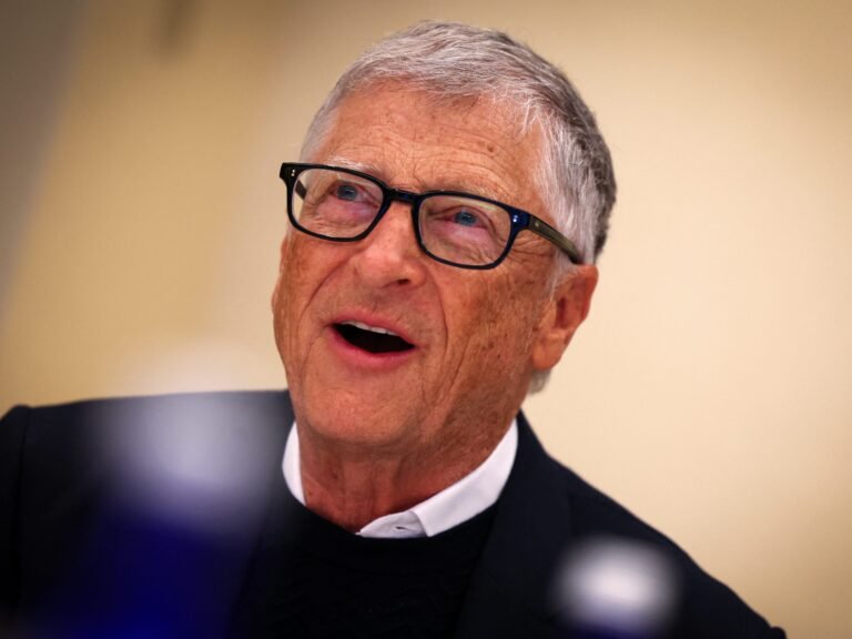 Bill Gates' summer reading list this year is all about memoirs