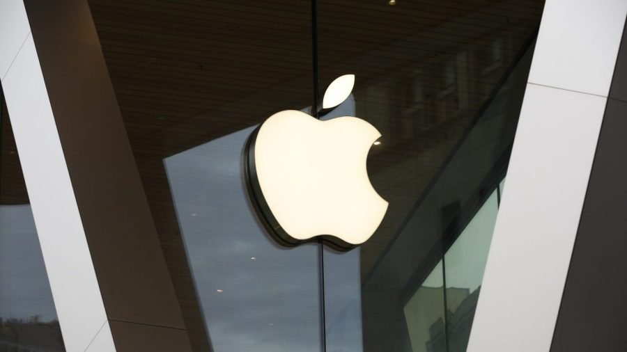 Apple violated App Store reform order, judge rules