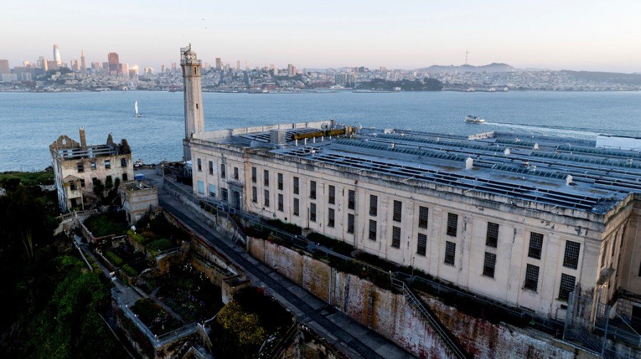 Reopening Alcatraz would be a huge step backward for American justice