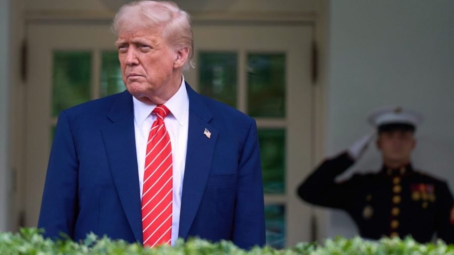 Trump wants to make natural disaster victims a state problemĀ